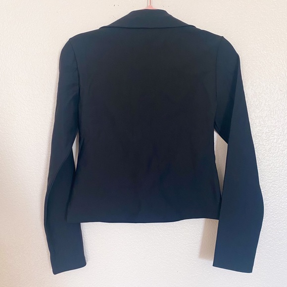 L'agence Black Cropped Collar Top Long Sleeve New With Tag Small - Picture 5 of 6